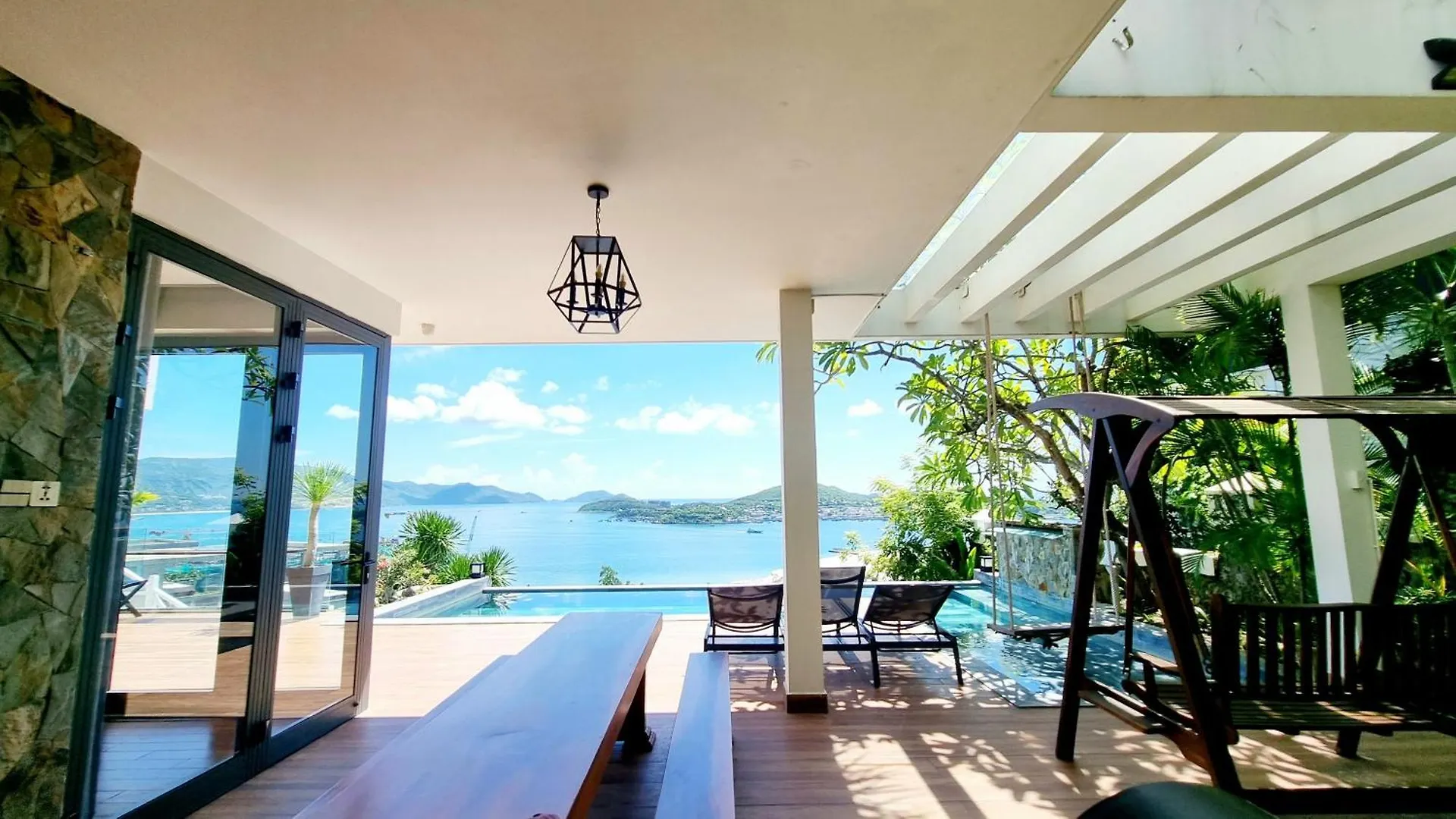 The Hill Ocean Villa With 5 Bedrooms And Infinity Pool Nha Trang