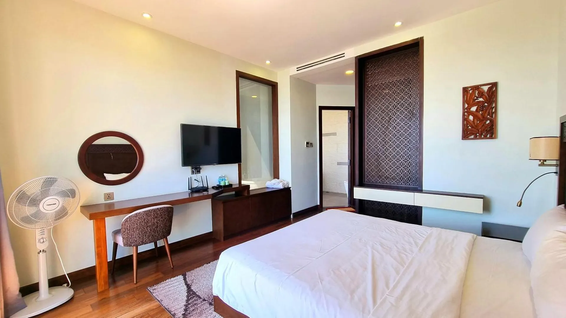 The Hill Ocean Villa With 5 Bedrooms And Infinity Pool 芽庄