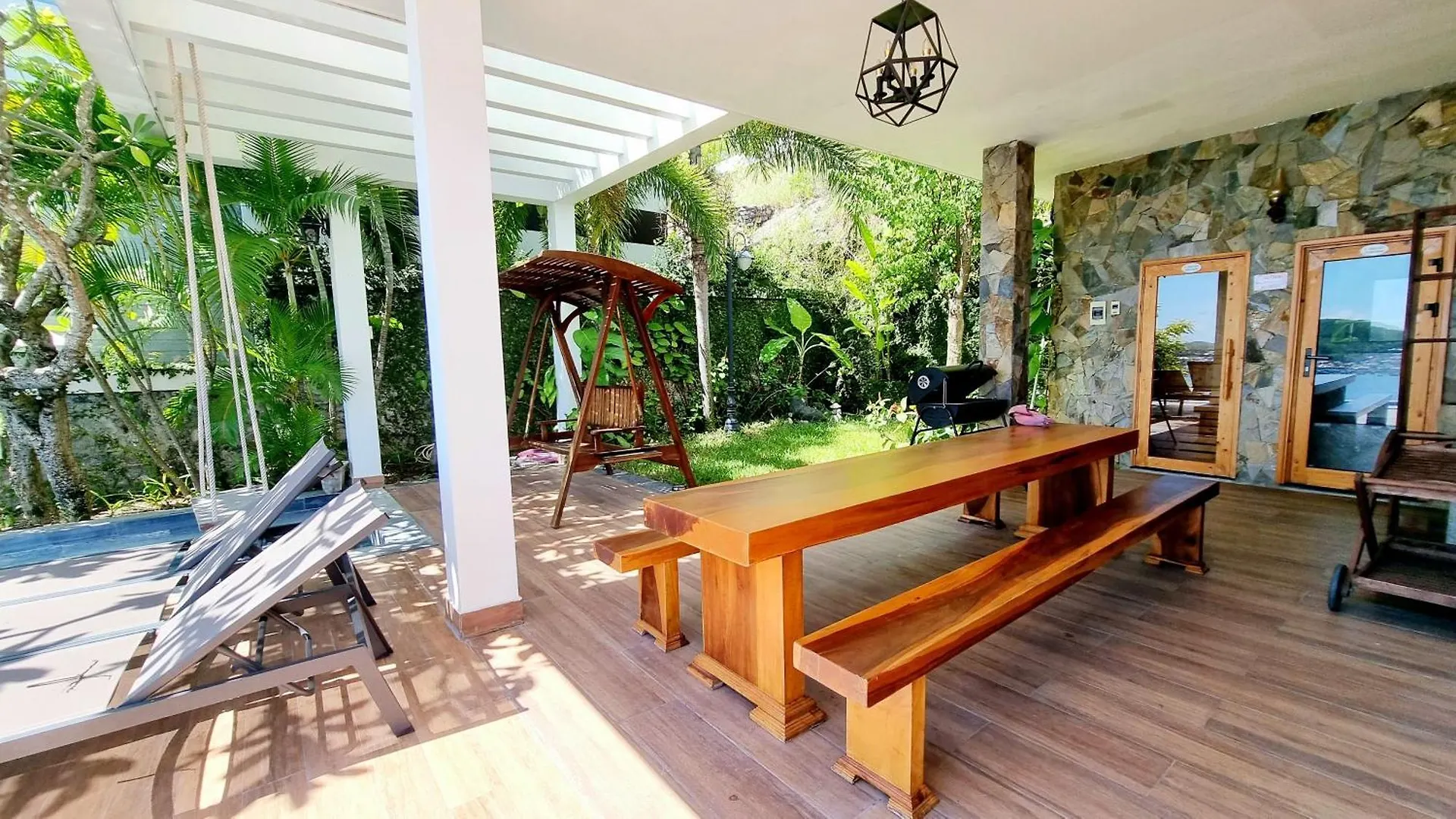 The Hill Ocean Villa With 5 Bedrooms And Infinity Pool Nha Trang